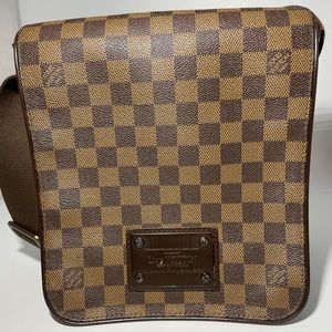 Damier Ebene Brooklyn PM